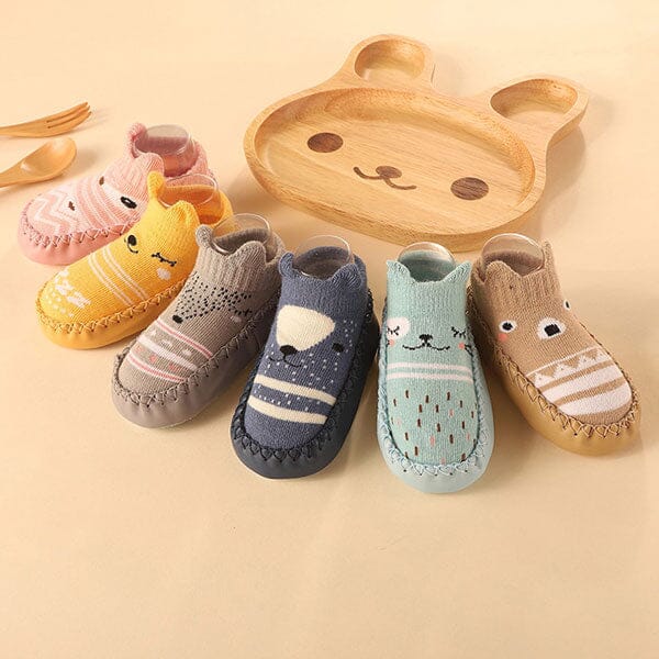 Dotty Fish Bottines Souples Bébé Hiver Polaire - Semelles Antidérapantes Daim, Premiers Pas 0-24 Mois - Motifs Mignons Coton Doux